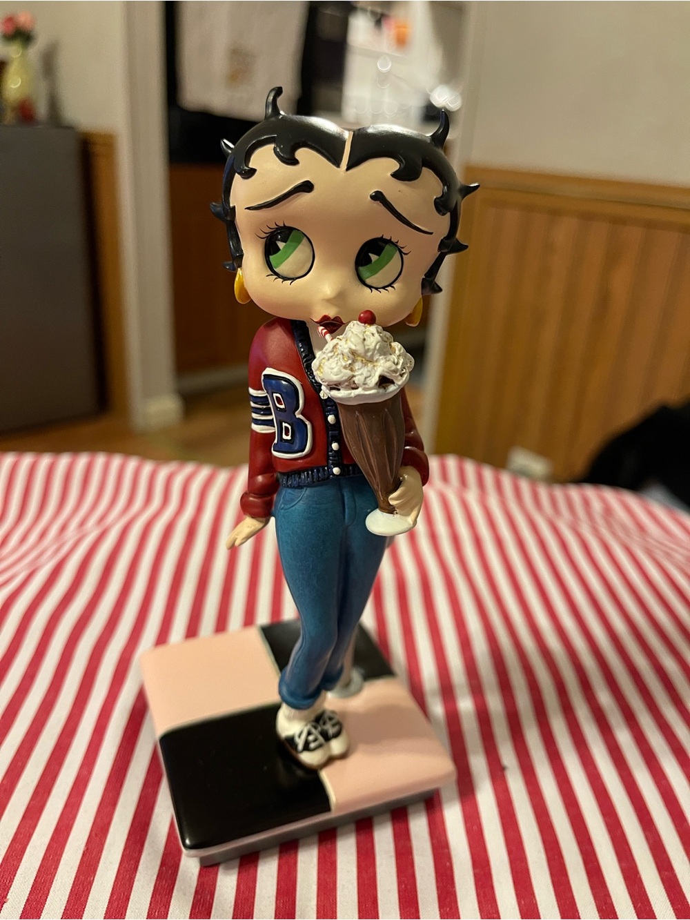 Vintage! Danbury Mint!Betty Boop Vinyl Figurine